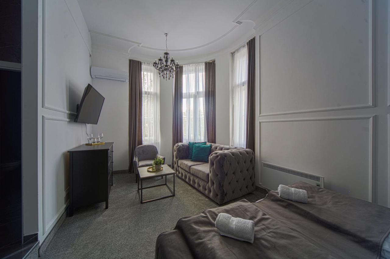 Kings Palace Belgrade Exterior photo