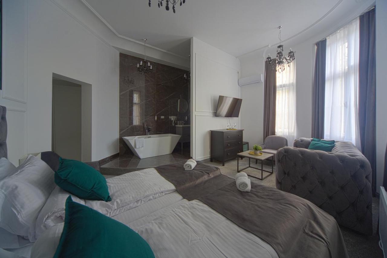 Kings Palace Belgrade Exterior photo