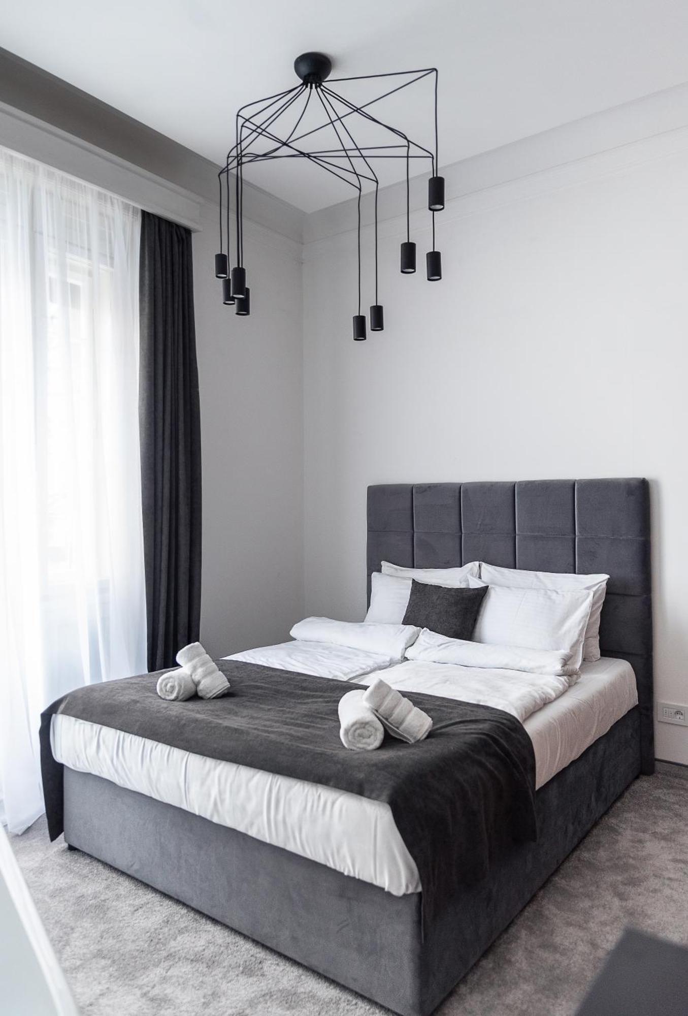 Kings Palace Belgrade Room photo
